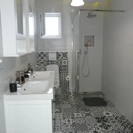 Guest house Nostress 3*