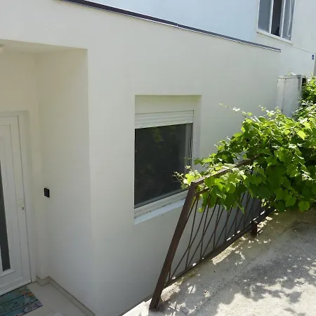 Guest house Nostress 3*